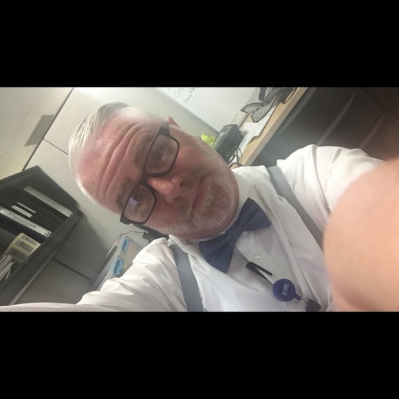 Meet your Posher, Andrew - Picture 1 of 1